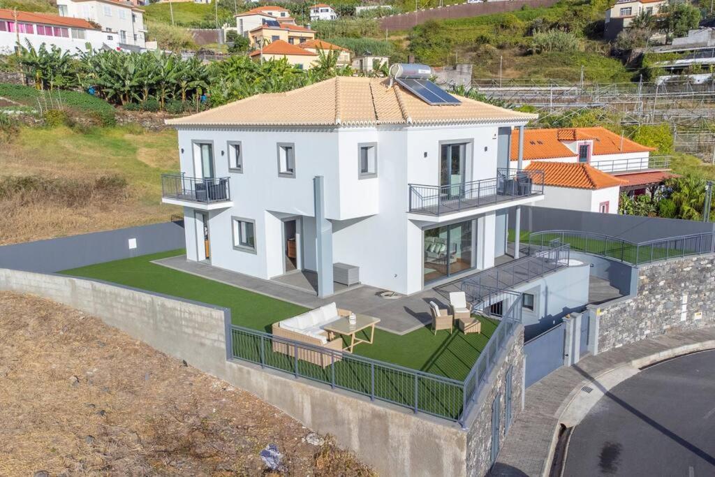 Yuri Big House Villa Ribeira Brava Exterior photo